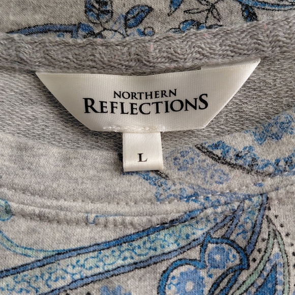 Northern Reflections Blue Paisley Long Sleeve Top - Picture 3 of 4